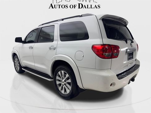 Used 2015 Toyota Sequoia Limited image 9
