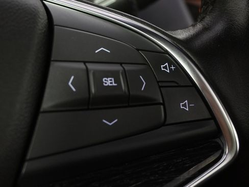 Used 2021 Cadillac XT5 Premium Luxury image 32