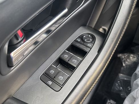 Used 2025 MAZDA CX-70 3.3 Turbo w/ Preferred Package image 20