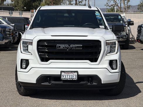 Used 2021 GMC Sierra 1500 Elevation w/ LPO, Elevation Black Package AWD/4WD image 2