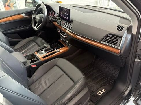 Used 2023 Audi Q5 2.0T Premium w/ Convenience Package AWD/4WD image 14