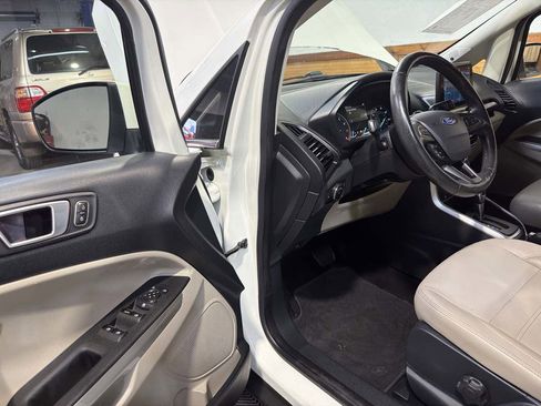 Used 2019 Ford EcoSport Titanium FWD image 15