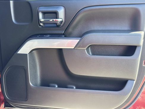 Used 2015 Chevrolet Silverado 2500 LT w/ LT Convenience Package image 17