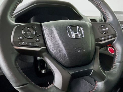 Used 2024 Honda Odyssey Sport image 16