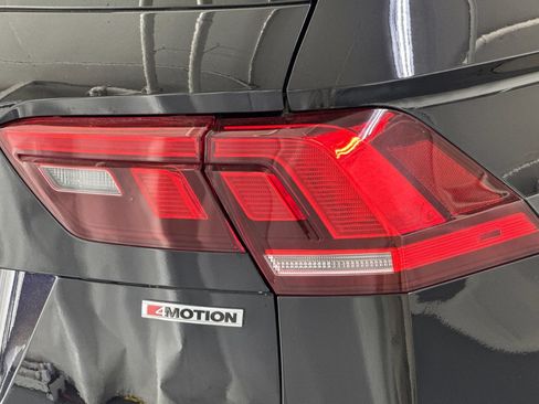 Used 2019 Volkswagen Tiguan SE AWD/4WD image 29