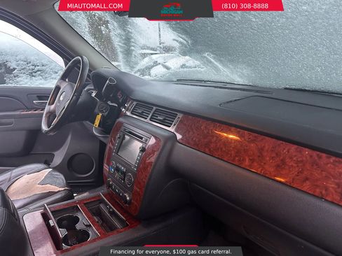 Used 2010 Chevrolet Tahoe LTZ image 8
