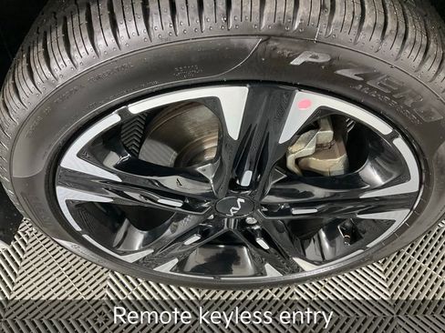 Used 2023 Kia K5 GT-Line w/ GT-Line Premium Package image 11