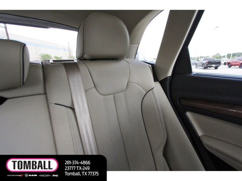 Used 2023 Audi Q5 2.0T Premium Plus w/ Premium Plus Package AWD/4WD image 12