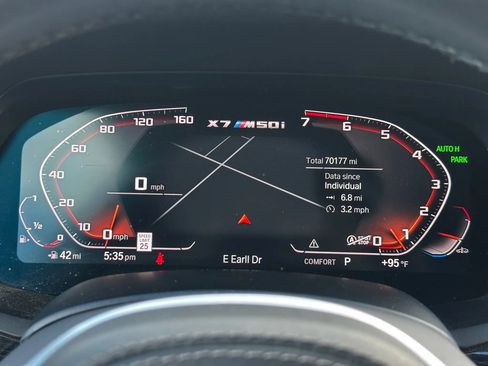 Used 2020 BMW X7 M50i w/ Executive Package image 35