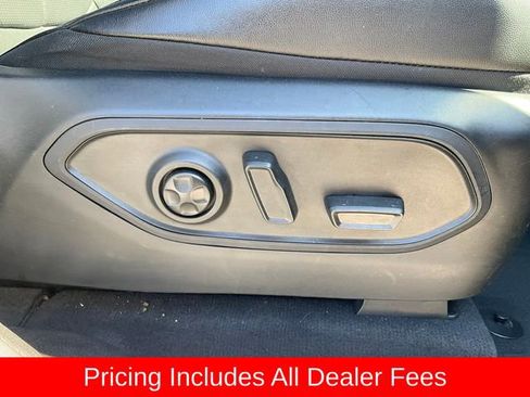 Used 2023 Jeep Grand Cherokee Limited w/ Luxury Tech Group II AWD/4WD image 22