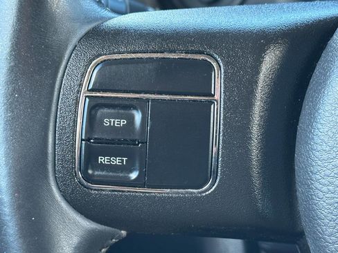 Used 2014 Jeep Patriot Latitude image 34