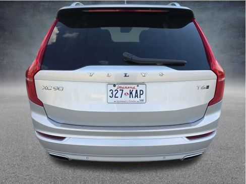 Used 2018 Volvo XC90 T6 Momentum w/ Convenience Package AWD/4WD image 6