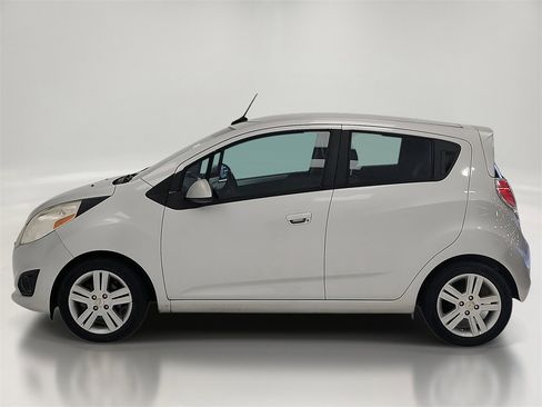 Used 2013 Chevrolet Spark LS image 4