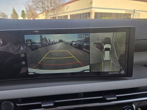 New 2026 Hyundai Tucson Limited image 14