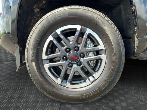 Used 2024 Toyota Tacoma TRD Sport w/ TRD Sport Upgrade Package AWD/4WD image 16