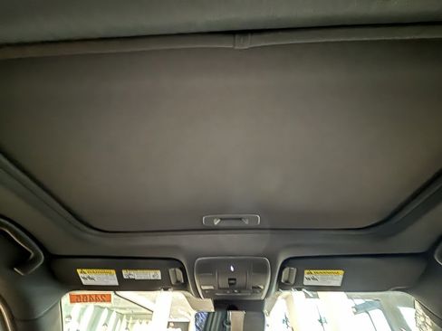 New 2025 MAZDA CX-5 Signature image 11