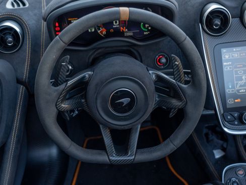 Used 2020 McLaren 600LT Spider image 48