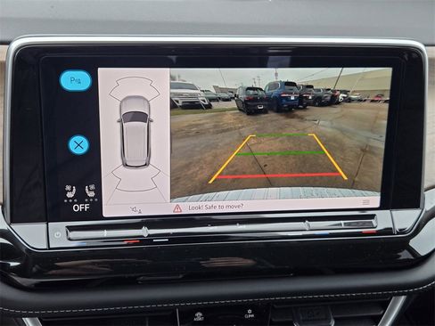 New 2026 Volkswagen Atlas SE image 15