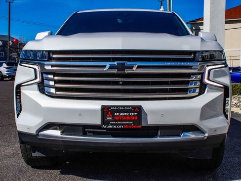 Used 2023 Chevrolet Tahoe High Country AWD/4WD image 2