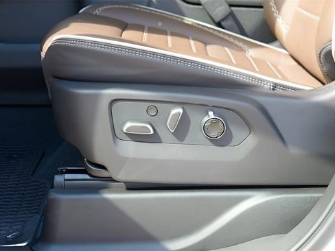 New 2026 GMC Yukon XL Denali Ultimate w/ LPO, Illumination Package image 21