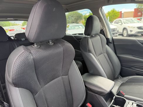 Used 2022 Subaru Forester Premium AWD/4WD image 30