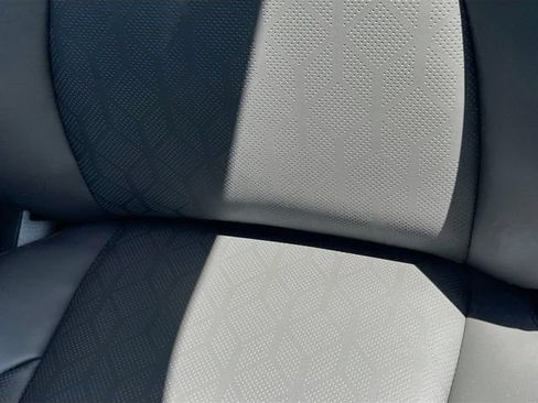 New 2026 Kia Carnival EX FWD image 20
