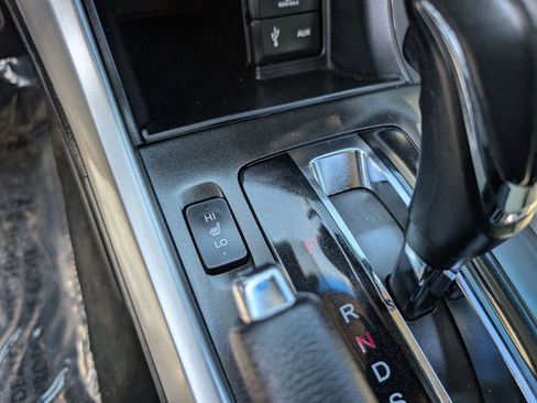 Used 2015 Honda Accord EX-L image 17