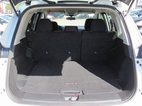 Certified 2025 Nissan Rogue S image 5