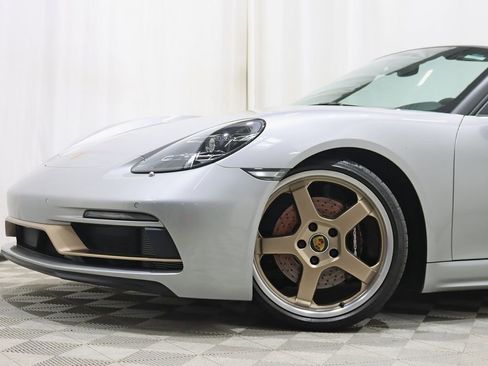 Used 2022 Porsche 718 Boxster RWD image 4
