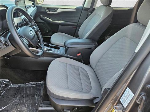 Used 2022 Ford Escape SE w/ Convenience Package FWD image 16