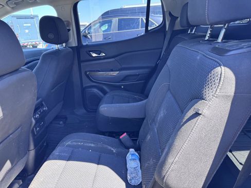 Used 2022 GMC Acadia SLE w/ Driver Convenience Package AWD/4WD image 11
