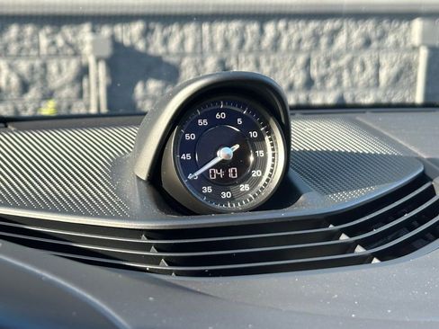 Certified 2023 Porsche Taycan GTS image 33