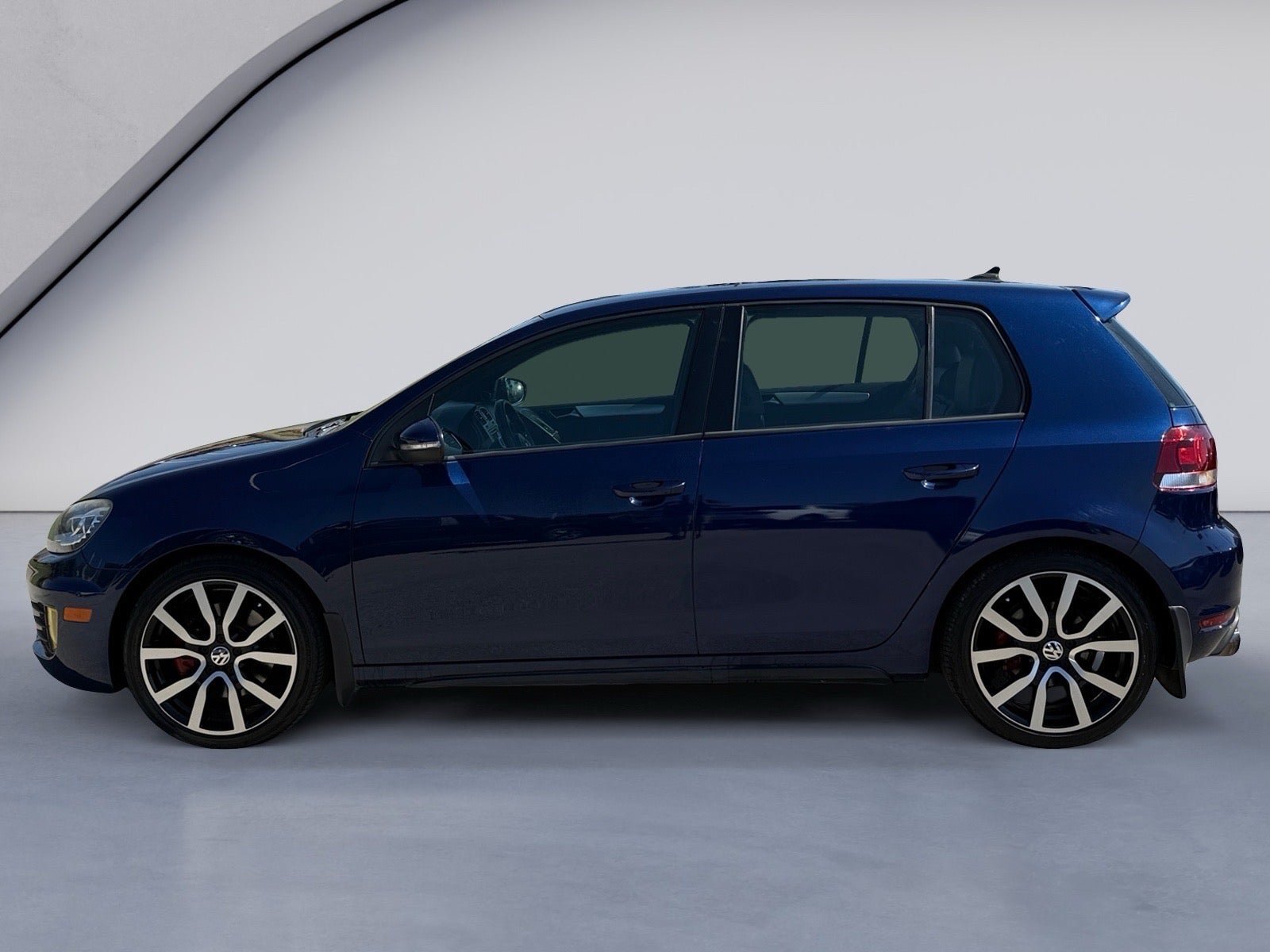 Used 2012 Volkswagen GTI Autobahn FWD image 2