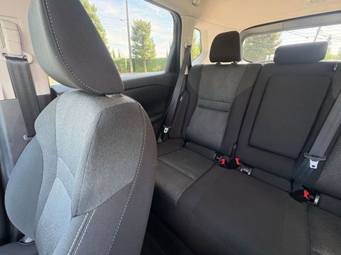 Used 2025 Nissan Rogue SV FWD image 41