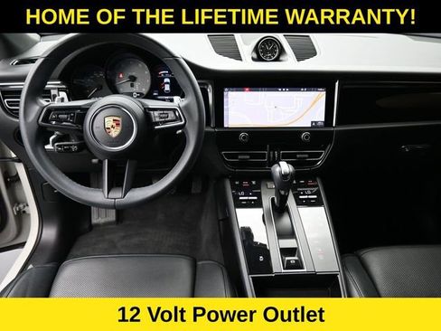 Used 2023 Porsche Macan S AWD/4WD image 15