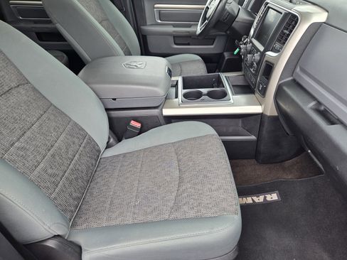 Used 2015 RAM 1500 Lone Star RWD image 12