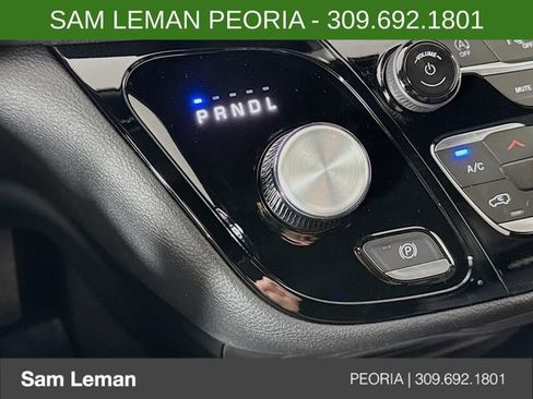 New 2026 Chrysler Pacifica Select w/ S Appearance Package AWD/4WD image 16