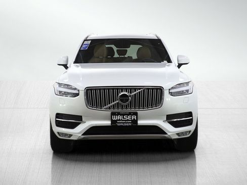 Used 2017 Volvo XC90 T6 Inscription w/ Vision Package image 8