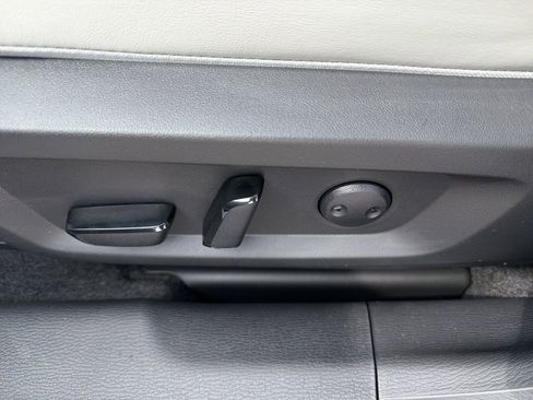 New 2026 Mitsubishi Outlander SE AWD/4WD image 17