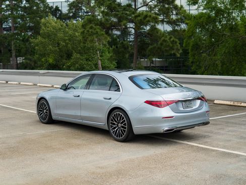 Used 2023 Mercedes-Benz S 580 4MATIC Sedan w/ Warmth & Comfort Package image 11