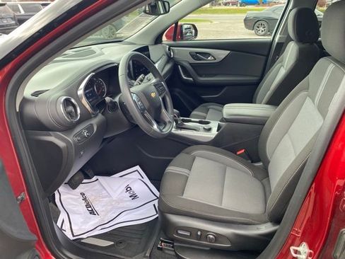 Certified 2024 Chevrolet Blazer LT w/ Convenience Package image 9