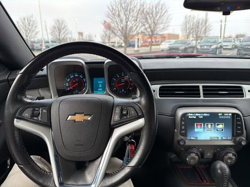 Used 2015 Chevrolet Camaro LT image 17