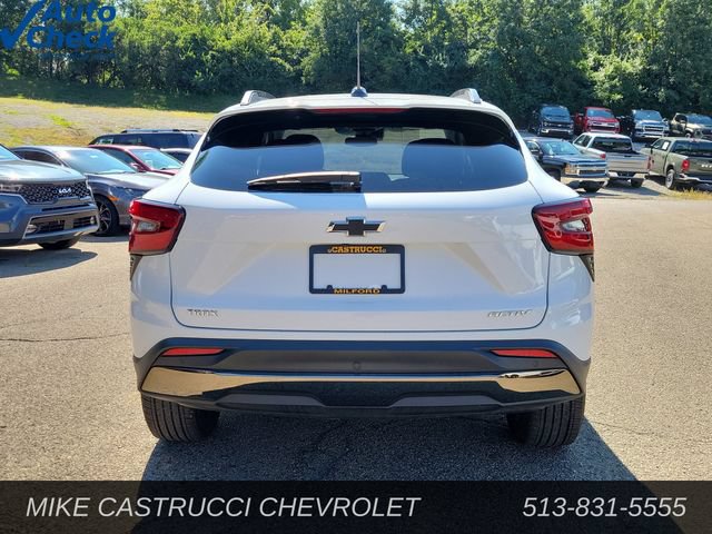 Used 2025 Chevrolet Trax ACTIV w/ Driver Confidence Package FWD image 4