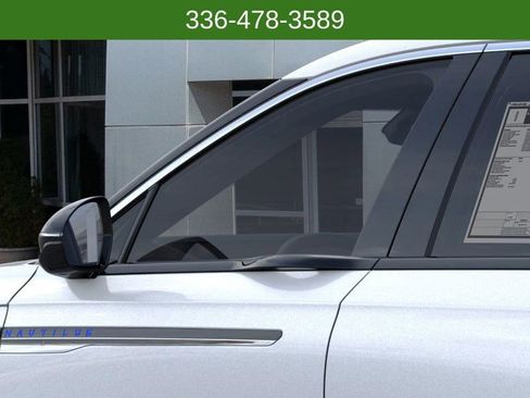 New 2025 Lincoln Nautilus Premier w/ Equipment Group 102A image 20