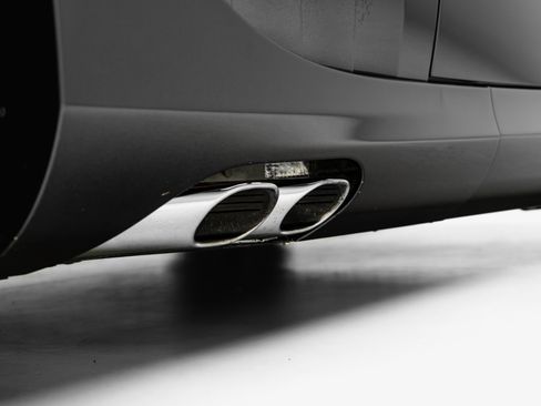 Used 2008 Mercedes-Benz SLR image 38