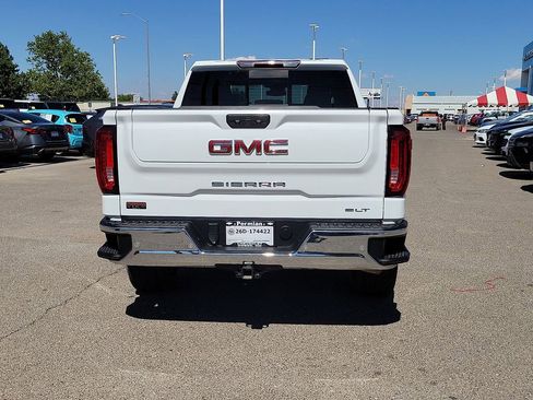 Used 2022 GMC Sierra 1500 SLT AWD/4WD image 9