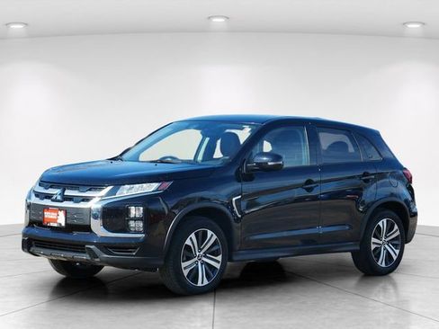 Used 2023 Mitsubishi Outlander Sport SE AWD/4WD image 2