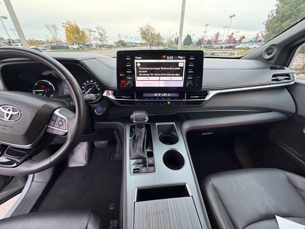 Used 2023 Toyota Sienna XSE w/ XSE Plus Package AWD/4WD image 24