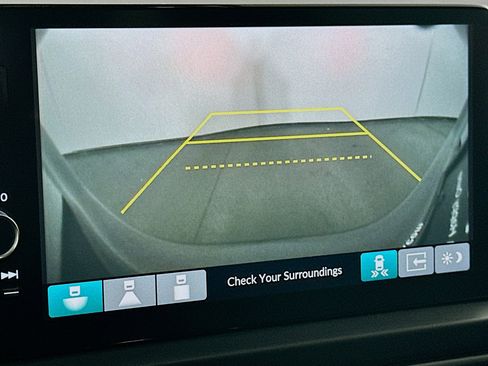 Used 2023 Honda Pilot Touring image 23