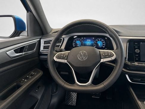 Used 2024 Volkswagen Atlas Cross Sport SE AWD/4WD image 23